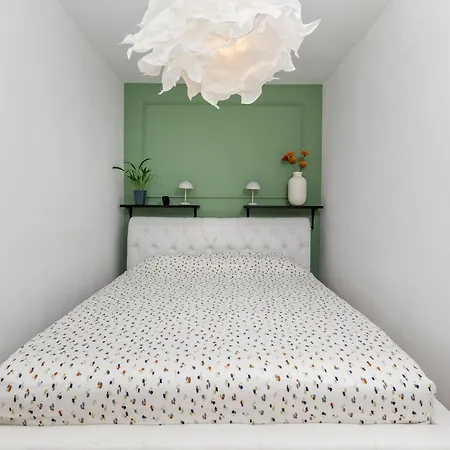 Couple Getaway - Boutique Valbandon